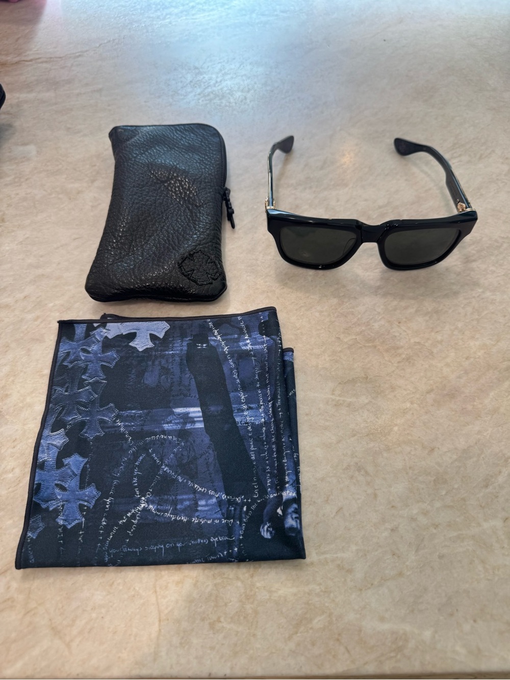 Box officer chrome Hearts